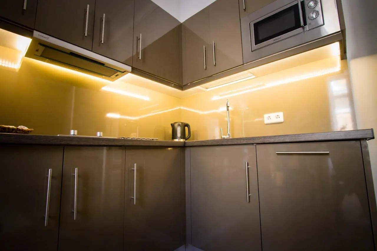 Apartment Holidays2Malaga Strachan 4